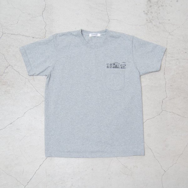 画像18: 【RE PRICE / 価格改定】Old Snoopy "Schulz-Comic" 7.1oz米綿丸胴オールドプリントクルーネックポケットT / Audience