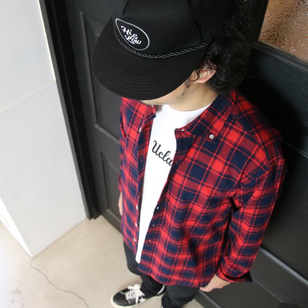 画像13: 【RE PRICE / 価格改定】オールドプリント"UCLA-Small"米綿長袖TEE / Audience