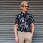 More photos3: シャーリングボタンダウン半袖シャツ【MADE IN JAPAN】『日本製』/ Upscape Audience