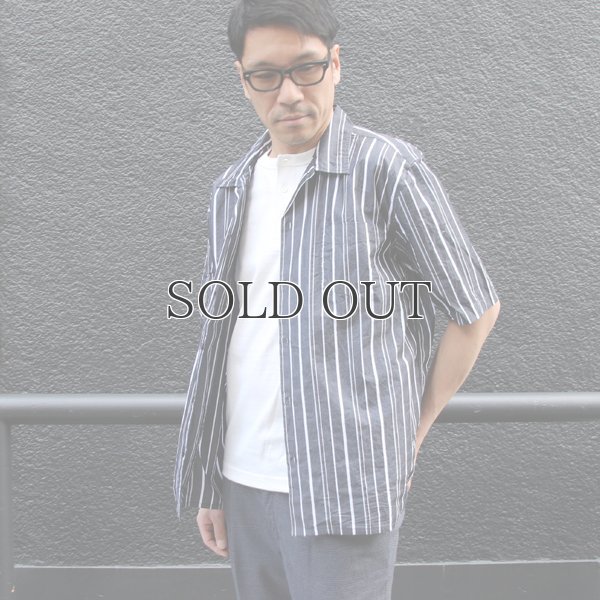 画像2: シルクライク ブロードストライプ オープンカラー ルーズフィットシャツ【MADE IN JAPAN】『日本製』/ Upscape Audience