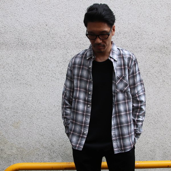 画像10: 【RE PRICE / 価格改定】オンブレチェックボタンダウンワンカラーボタン長袖シャツ【MADE IN JAPAN】『日本製』/ Upscape Audience