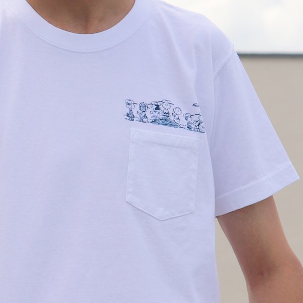 画像13: 【RE PRICE / 価格改定】Old Snoopy "Schulz-Comic" 7.1oz米綿丸胴オールドプリントクルーネックポケットT / Audience