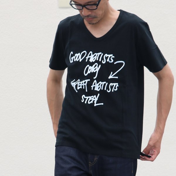 画像5: 【RE PRICE / 価格改定】ラフィー天竺"GOOD ARTISTS..."プリントポケット付きVネックT【MADE IN JAPAN】『日本製』/ Upscape Audience