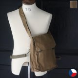 DEAD STOCK  / Czech army Canvas Shoulder Bag（チェコ軍 キャンバス ショルダーバッグ / ウッド釦）