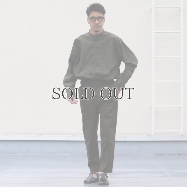 画像14: 遠州織7オンス チノクロス バンドカラー 長袖 ボクシーAライン シャツ【MADE IN JAPAN】『日本製』/ Upscape Audience