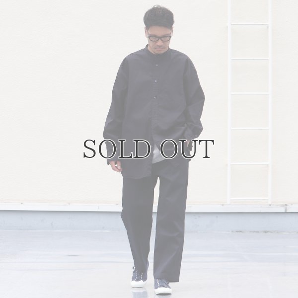 画像7: 遠州織7オンス チノクロス バンドカラー 長袖 ボクシーAライン シャツ【MADE IN JAPAN】『日本製』/ Upscape Audience