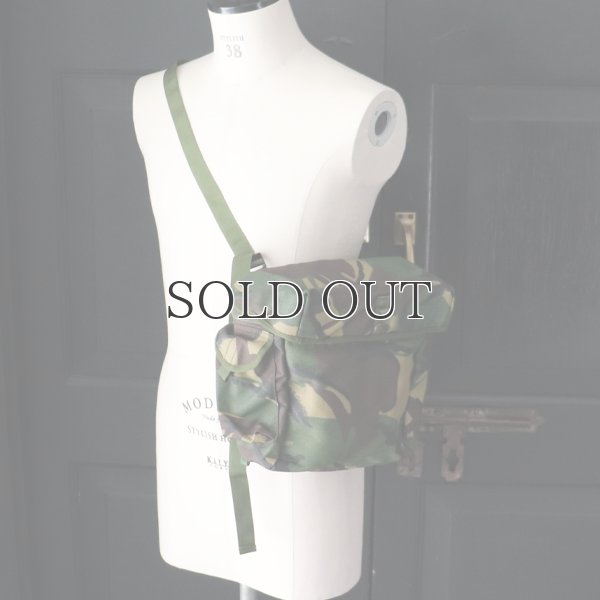 画像14: DEAD STOCK  / British Army Gaz Mask Shoulder Bag(イギリス軍 DPMカモ ガスマスク ショルダーバッグ )