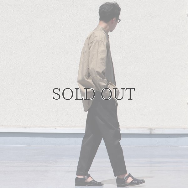 画像14: 遠州織7オンス チノクロス バンドカラー 長袖 ボクシーAライン シャツ【MADE IN JAPAN】『日本製』/ Upscape Audience