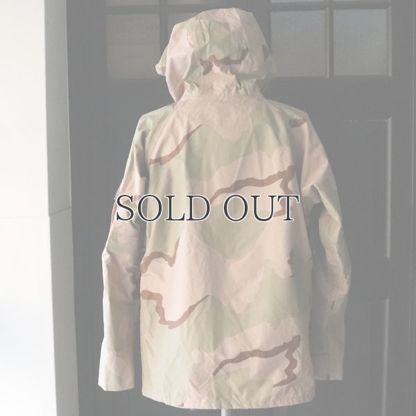 画像13: DEAD STOCK / US ARMY ECWCS GORE-TEX PARKA GEN1 DESET CAMOUFLAGE（米軍 エクワックス ゴアテックスパーカー デザートカモ）