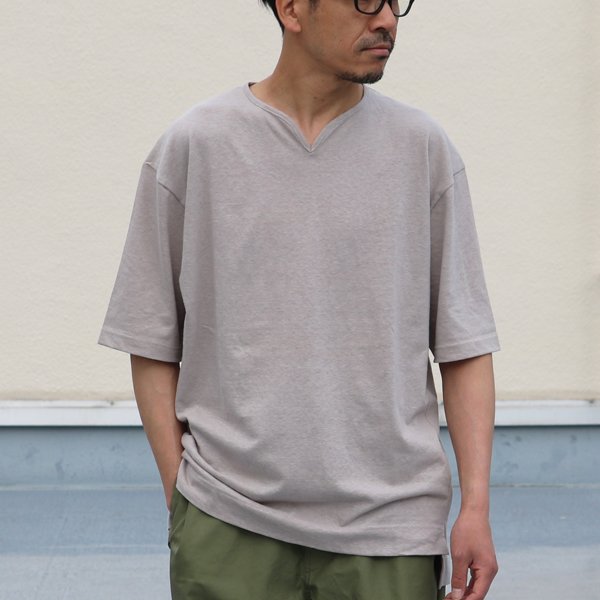 画像2: PREMIERE LINEN(プレミアリネン)コットン天竺 キーネック ハーフスリーブTシャツ【MADE IN JAPAN】『日本製』/ Upscape Audience