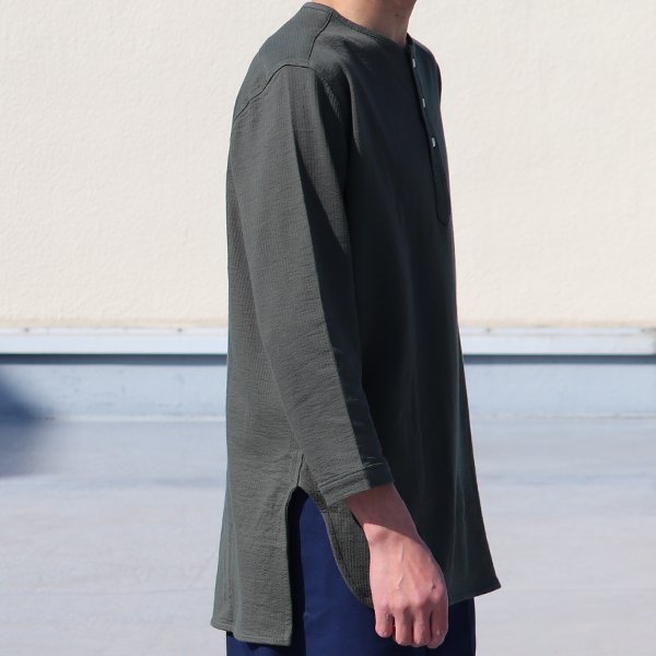 画像4: シアサッカー天竺 C/Nヘンリーヘムラウンド9/Sシャツカットソー『日本製』Upscape Audience