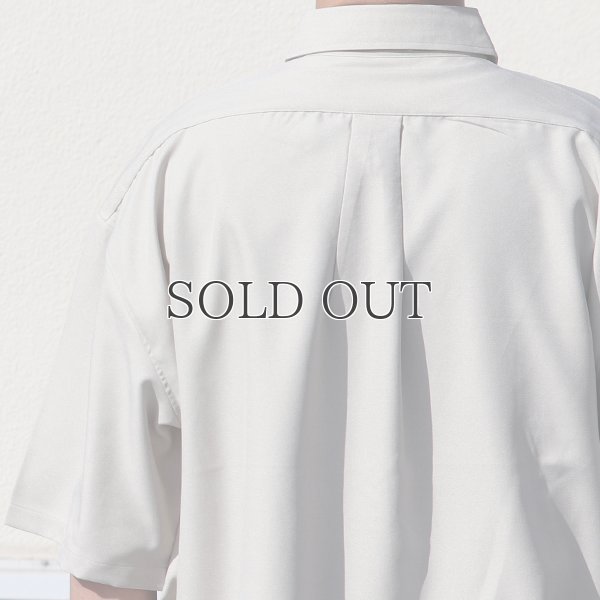 画像15: Reflax®(リフラクス) TECH リネンラ イク LINON(リノン) レギュラーカラー ボクシーAライン ハーフスリーブシャツ【MADE IN JAPAN】『日本製』/ Upscape Audience