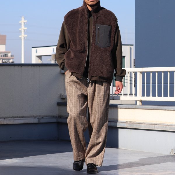 画像9: 【Lanificio Becagli（ベッカリー）】トスカーナボア キルティングポケット スタンドベスト【MADE IN JAPAN】『日本製』【送料無料】/ Upscape Audience