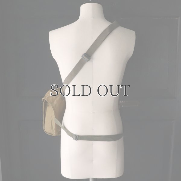 画像5: DEAD STOCK  / Finnish Army Gas Mask Shoulder Bag( フィンランド軍 ガスマスク ショルダーバッグ  )