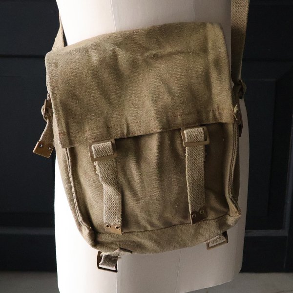 画像2: DEAD STOCK  / Belgium army Shoulder Bag（ ベルギー軍 マセットバッグ  ）