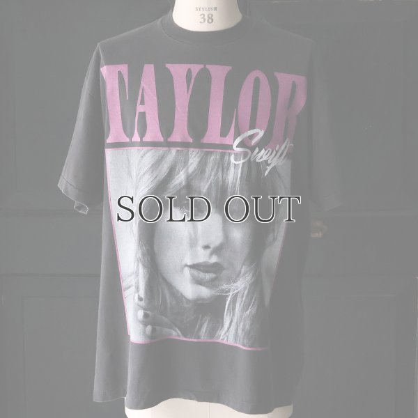 画像8: TAYLOR SWIFT THE ERAS TOUR AT SINGAPORE 2024 S/S TEE（テイラー スウィフト ザ・エラス ツアー  シンガポール 2024 Tシャツ）