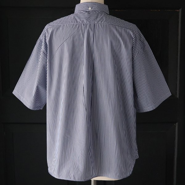 画像22: 吸水速乾・接触冷感・UVカット「多機能TECH 」 コットンライク ストライプ ボタンダウン ボクシーAライン ハーフスリーブシャツ【MADE IN JAPAN】『日本製』/ Upscape Audience