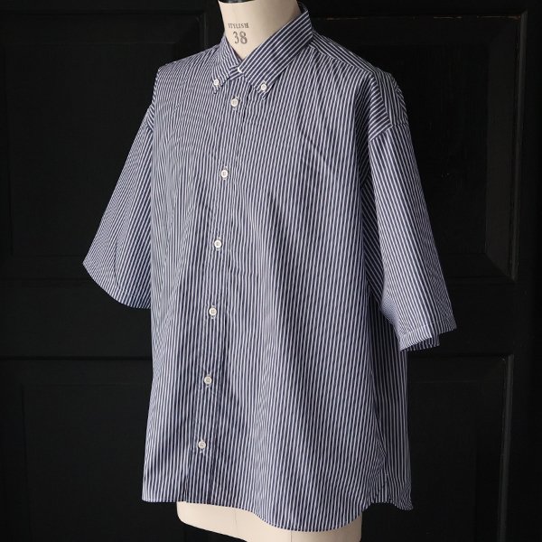 画像20: 吸水速乾・接触冷感・UVカット「多機能TECH 」 コットンライク ストライプ ボタンダウン ボクシーAライン ハーフスリーブシャツ【MADE IN JAPAN】『日本製』/ Upscape Audience