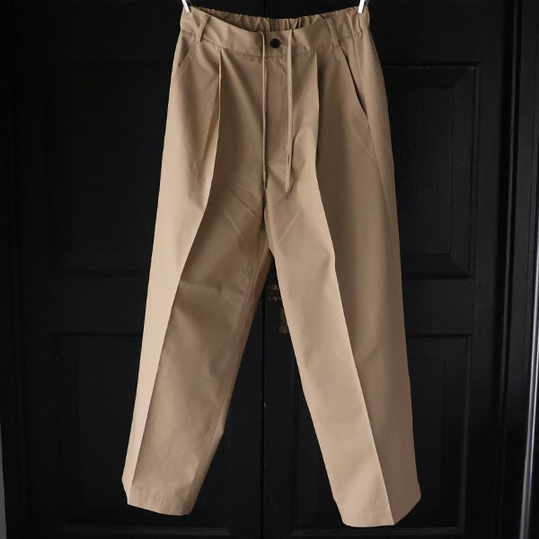 画像13: 「遠州」NANO-WING® (ナノ-ウィング) 撥水 T/Cウェザー 1タック ワイド バレル イージーパンツ【MADE IN JAPAN】『日本製』【送料無料】/ Upscape Audience