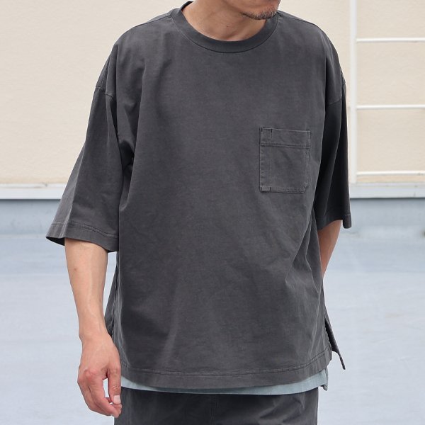 画像2: ピグメント 米綿（USAコットン）16/-天竺（8.45オンス）グラスポケ付き クルーネック ハーフスリーブ ボクシー Tシャツ / Audience
