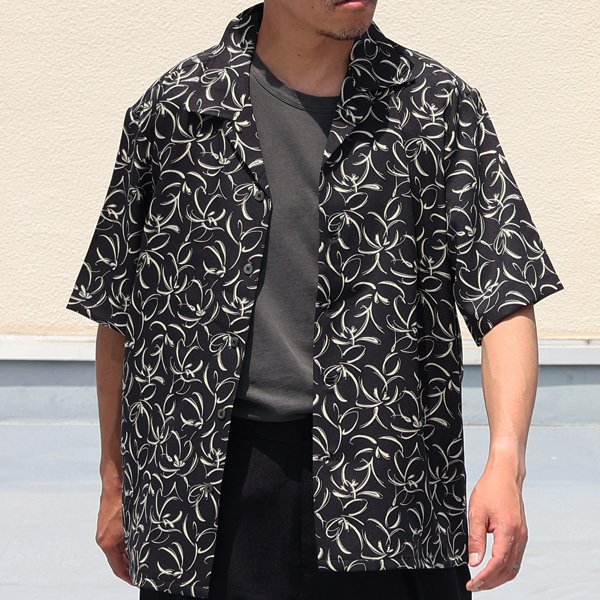 画像2: 「丹後」 ライトアムンゼン(梨地) 捺染 モノトーンフラワー “マシンプリント” オープンカラー ハーフスリーブシャツ【MADE IN JAPAN】『日本製』/ Upscape Audience