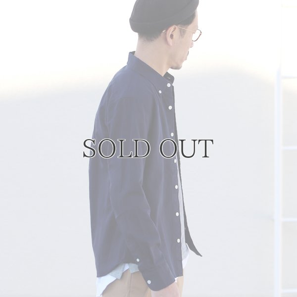 画像3: シャーリングボタンダウン長袖シャツ【MADE IN JAPAN】『日本製』/ Upscape Audience