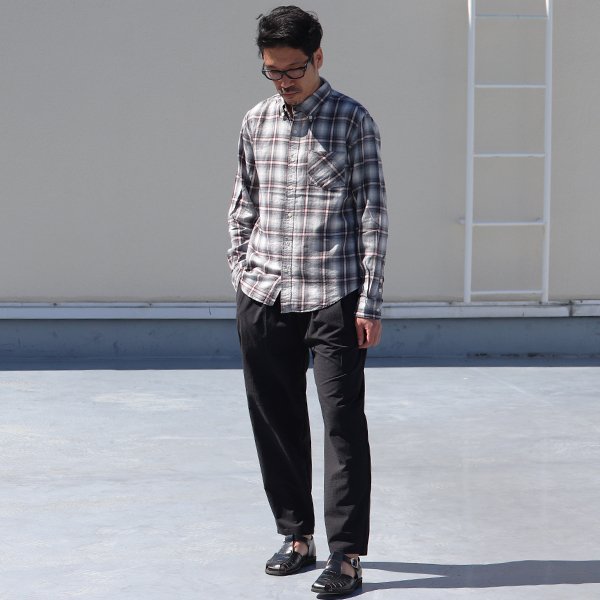 画像8: 【RE PRICE / 価格改定】オンブレチェックボタンダウンワンカラーボタン長袖シャツ【MADE IN JAPAN】『日本製』/ Upscape Audience