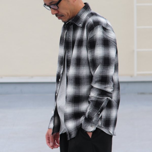 画像5: 【RE PRICE / 価格改定】コットンフランネルチェック ワイドスプレッドボタンダウン長袖シャツ【MADE IN JAPAN】『日本製』 / Upscape Audience