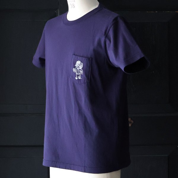 画像3: 【RE PRICE / 価格改定】University of North Carolina at Chapel Hill "Rameses" 7.1oz米綿丸胴オールドプリントクルーネックポケットT / Audience