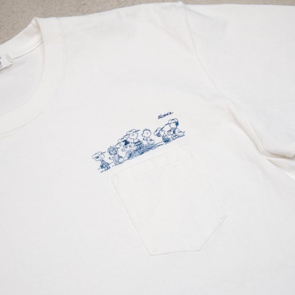 画像22: 【RE PRICE / 価格改定】Old Snoopy "Schulz-Comic" 7.1oz米綿丸胴オールドプリントクルーネックポケットT / Audience
