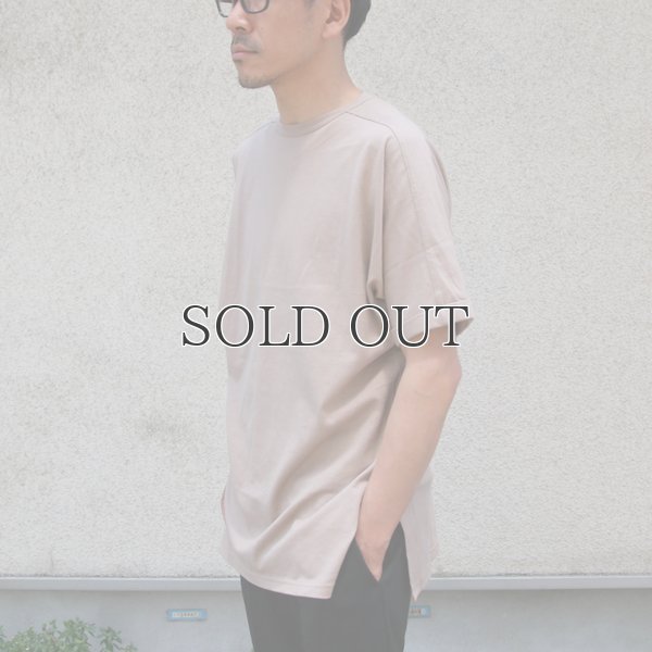 画像4: コーマ天竺クルーネックロールアップサイドスリットロングオーバーサイズ5分袖TEE【MADE IN JAPAN】『日本製』/ Upscape Audience 