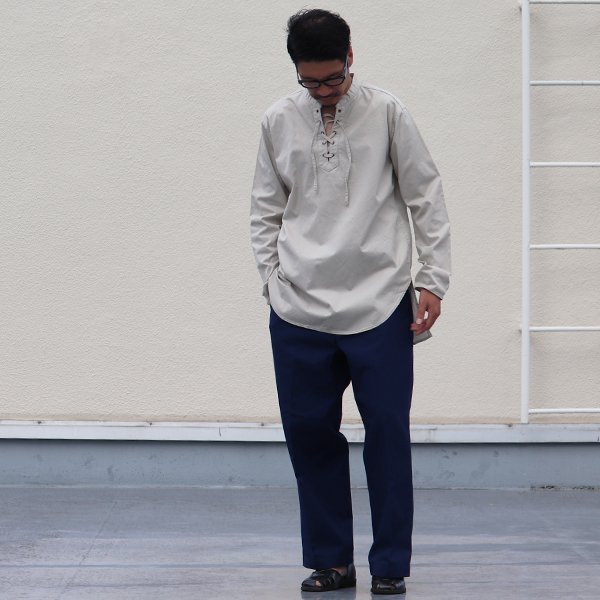 画像4: 【RE PRICE/価格改定】コットンギャバジンレースアップバンドカラー長袖シャツTEE【MADE IN JAPAN】『日本製』/ Upscape Audience