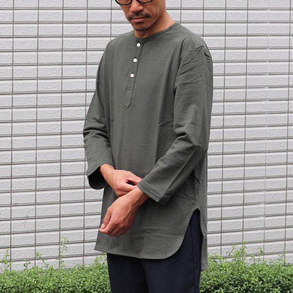 画像14: シアサッカー天竺 C/Nヘンリーヘムラウンド9/Sシャツカットソー『日本製』Upscape Audience