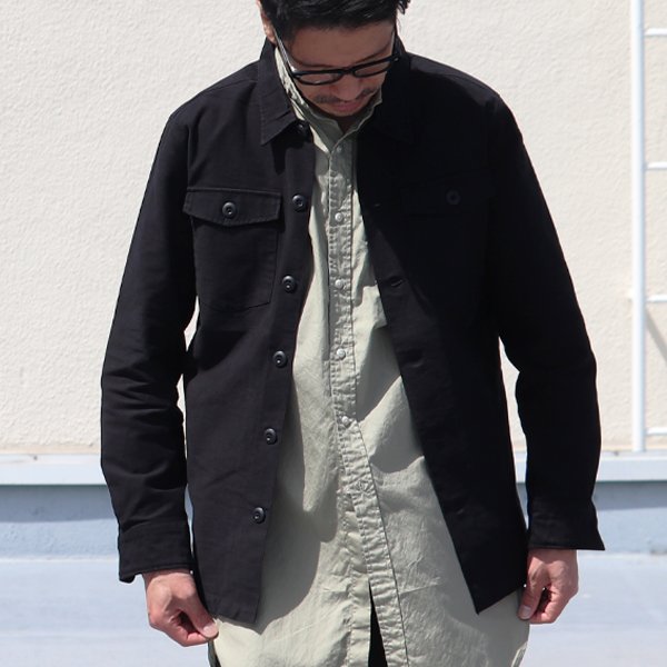 画像2: パウダースノーバックサテン ユーティリティシャツジャケット【MADE IN JAPAN】『日本製』 / Upscape Audience