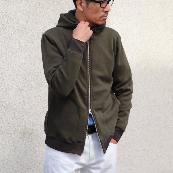 画像4: ボンバーヒート爆暖裏起毛スタンドフードZIPパーカー【MADE IN JAPAN】『日本製 / Upscape Audience