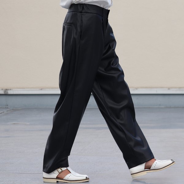 画像5: ロイヤルフェイクレザー 1タックイージーワイドパンツ【MADE IN JAPAN】『日本製』【送料無料】 / Upscape Audience