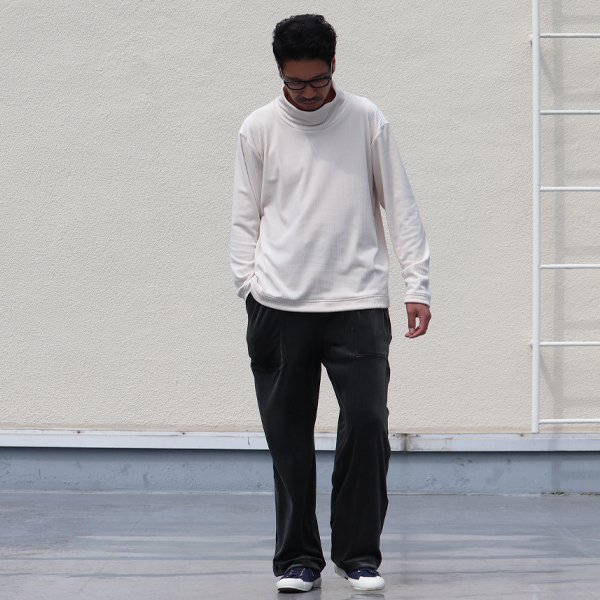 画像4: 【ボンバーヒート】爆暖コーディロイ ハイネック【MADE IN JAPAN】『日本製』 / Upscape Audience