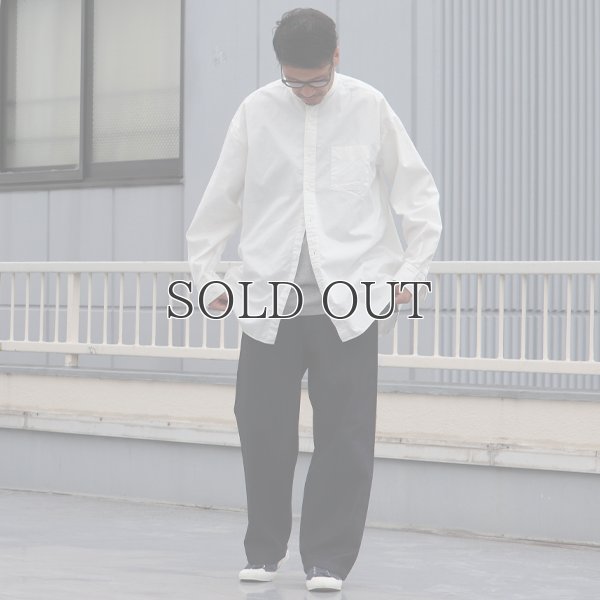 画像12: 遠州織7オンス チノクロス バンドカラー 長袖 ボクシーAライン シャツ【MADE IN JAPAN】『日本製』/ Upscape Audience