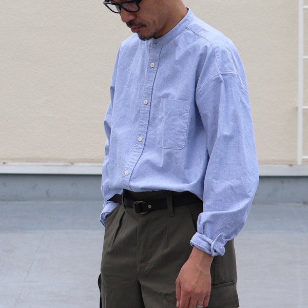 画像12: 播州織オックスフォードシャンブレー バンドカラー 長袖 ボクシーAラインシャツ【MADE IN JAPAN】『日本製』/ Upscape Audience
