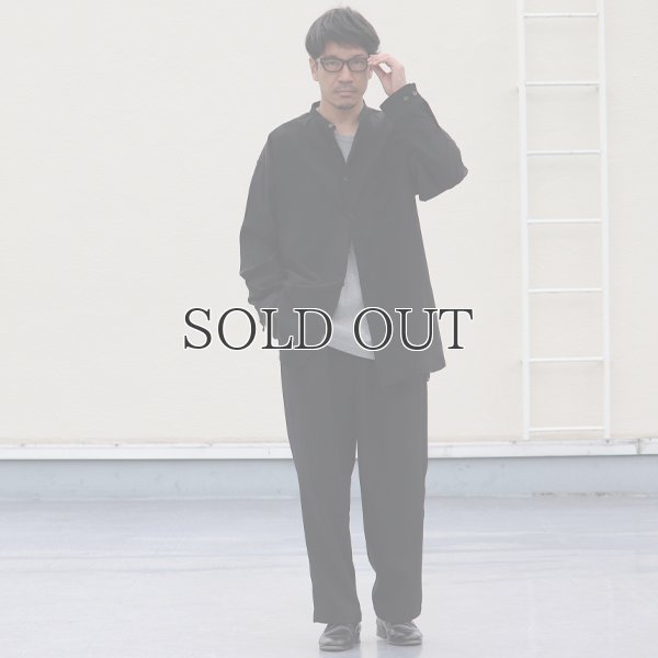 画像8: フェイクスウェード バンドカラー ボクシーAライン 長袖シャツ【MADE IN JAPAN】『日本製』/ Upscape Audience