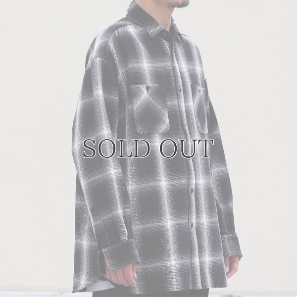 画像15: 10/2ヘビーツイル ヴィンテージチェック レギュラーカラー ボクシーAライン 長袖シャツ【MADE IN JAPAN】『日本製』/ Upscape Audience