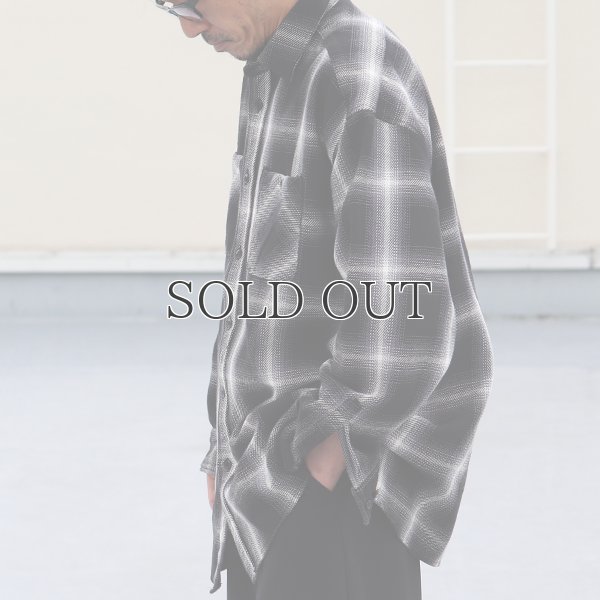 画像9: 10/2ヘビーツイル ヴィンテージチェック レギュラーカラー ボクシーAライン 長袖シャツ【MADE IN JAPAN】『日本製』/ Upscape Audience