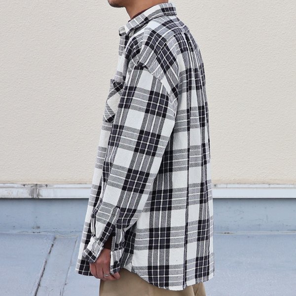 画像4: 10/2ヘビーツイル ヴィンテージチェック レギュラーカラー ボクシーAライン 長袖シャツ【MADE IN JAPAN】『日本製』/ Upscape Audience