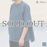 ピグメント 米綿（USAコットン）16/-天竺（8.45オンス）グラスポケ付き クルーネック ハーフスリーブ ボクシー Tシャツ / Audience