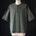 画像4: ピグメント 米綿 (USAコットン) 16/-天竺 ( 8.45オンス) 3ボタン ヘンリーネック Tシャツ / Audience (4)