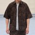 画像2: 「遠州」ライトオンス オーバーダイポプリン  Wポケット ハーフスリーブ ワークシャツ【MADE IN JAPAN】『日本製』/ Upscape Audience (2)