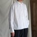 画像2: 「遠州」7オンス チノクロス ボクシー クロップド 長袖シャツ【MADE IN JAPAN】『日本製』/ Upscape Audience【ご予約商品・8月25日入荷予定】 (2)