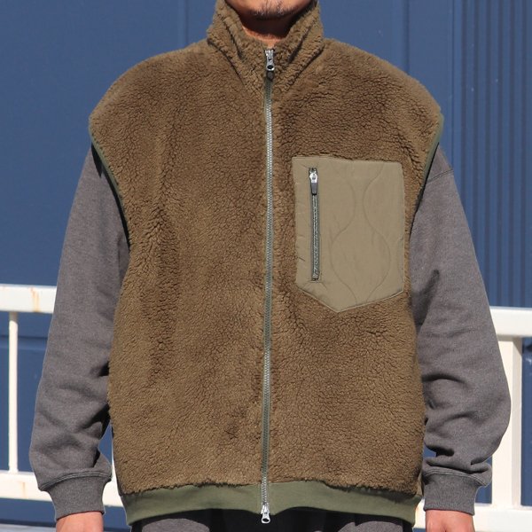 画像18: 【Lanificio Becagli（ベッカリー）】トスカーナボア キルティングポケット スタンドベスト【MADE IN JAPAN】『日本製』【送料無料】/ Upscape Audience