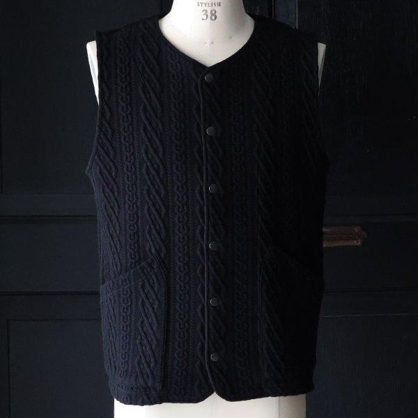 画像12: 「尾州」コットンキルト ノーカラースナップベスト【MADE IN JAPAN】『日本製』 / Upscape Audience