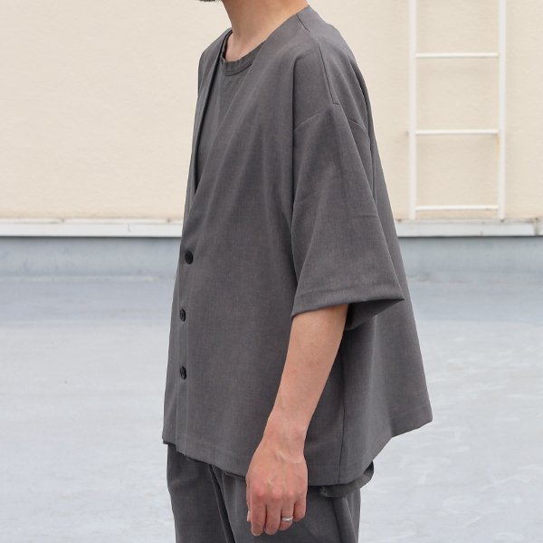 画像4: NaturemierTM (ナチュレミア) TECH リネンライク トロワッシャー ハーフスリーブ 3ボタン ノーカラージャケット【MADE IN JAPAN】『日本製』/ Upscape Audience